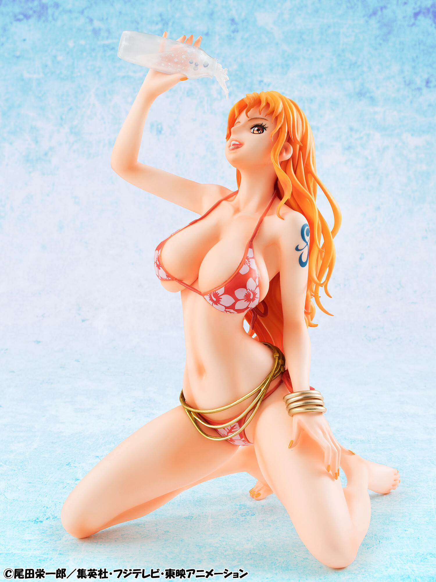 Nami and Tashigi Go to the Beach in One Piece Swimsuit Figures! 3