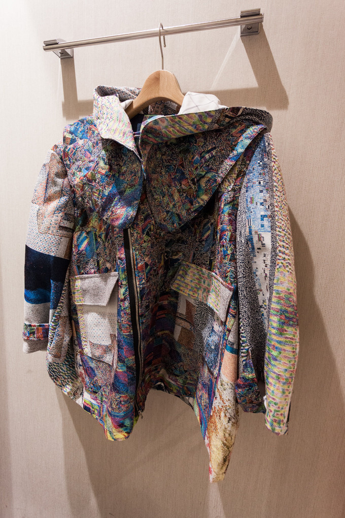 HELLO KITTY and My Melody Glitch Items at Isetan Event for New Trends 15