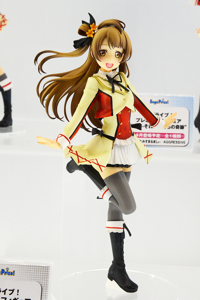 Looking Back at WonFes 2015 [Winter]! Part 2: Photo Collection of Cute and Sexy Figures! 221