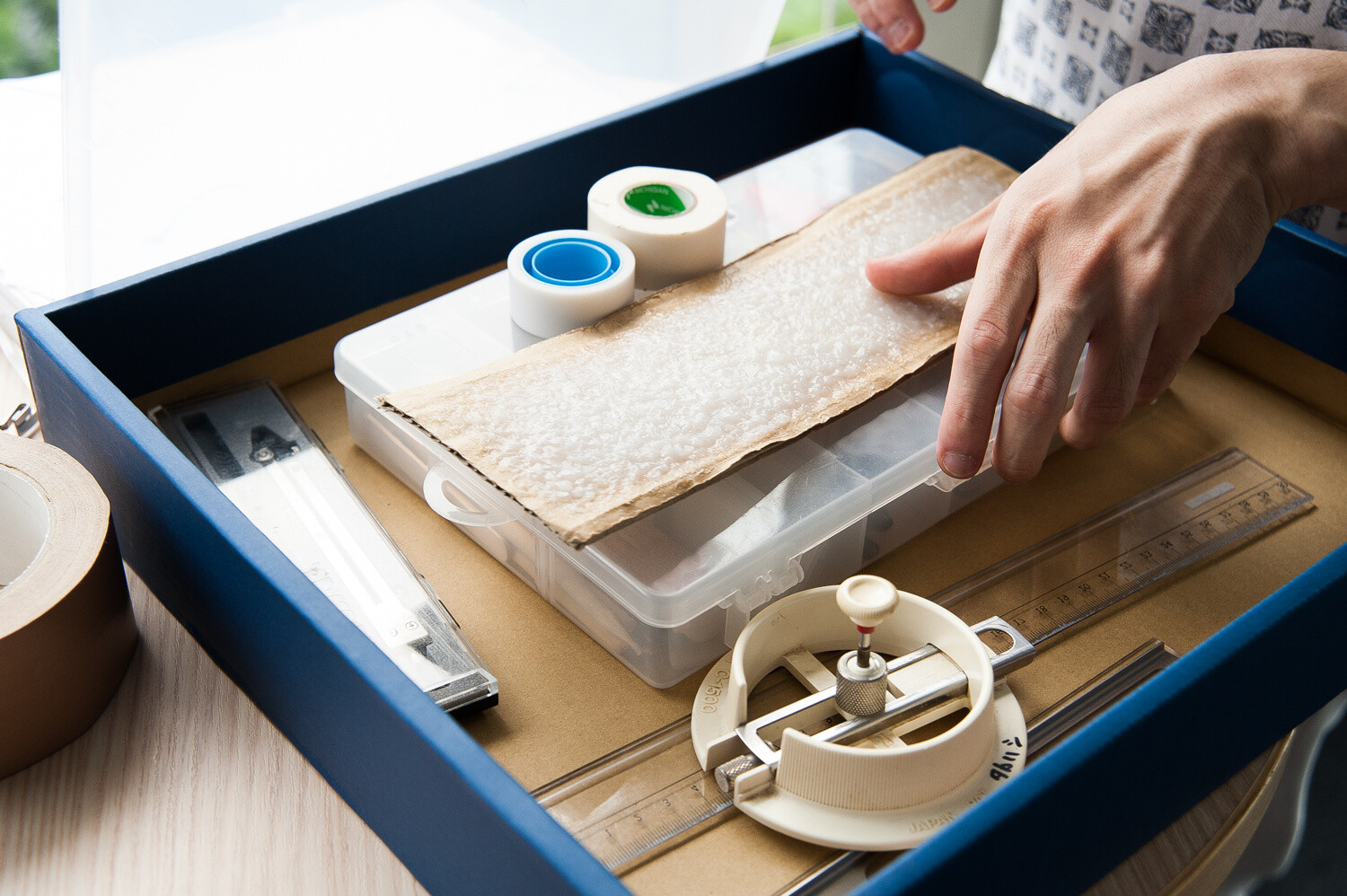 Paper Sculptor Tatsuya Takahashi Reveals His Production Process! 0