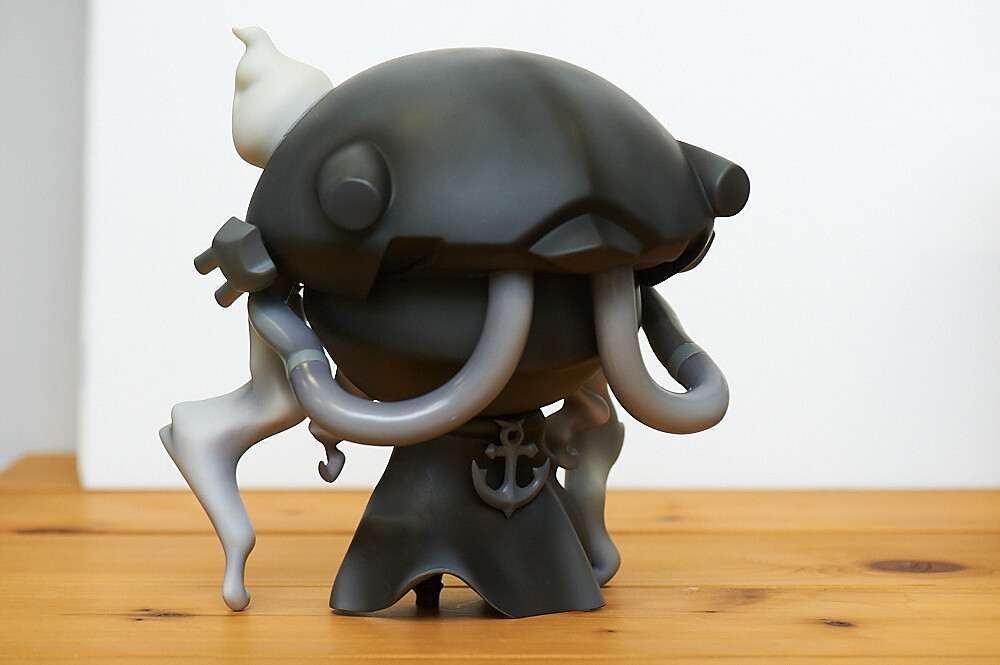 The nozzles on the back of the head are also large, of course. 23