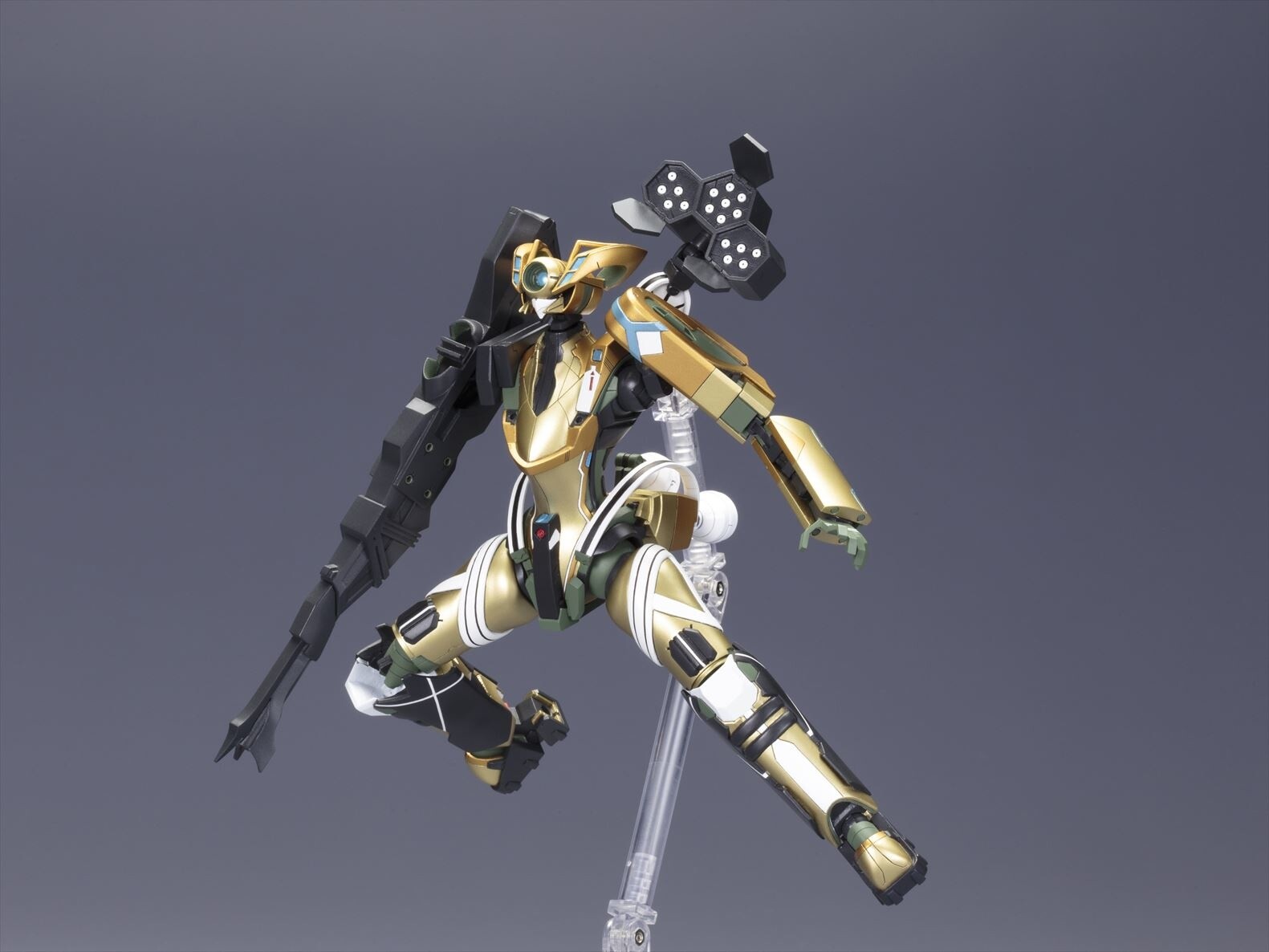 Newest Majestic Prince Model Kit Gold Four to Be Released This October! 6