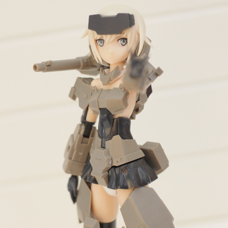 I Had a Go Putting Together and Playing Around with Frame Arms Girl Gourai! 23