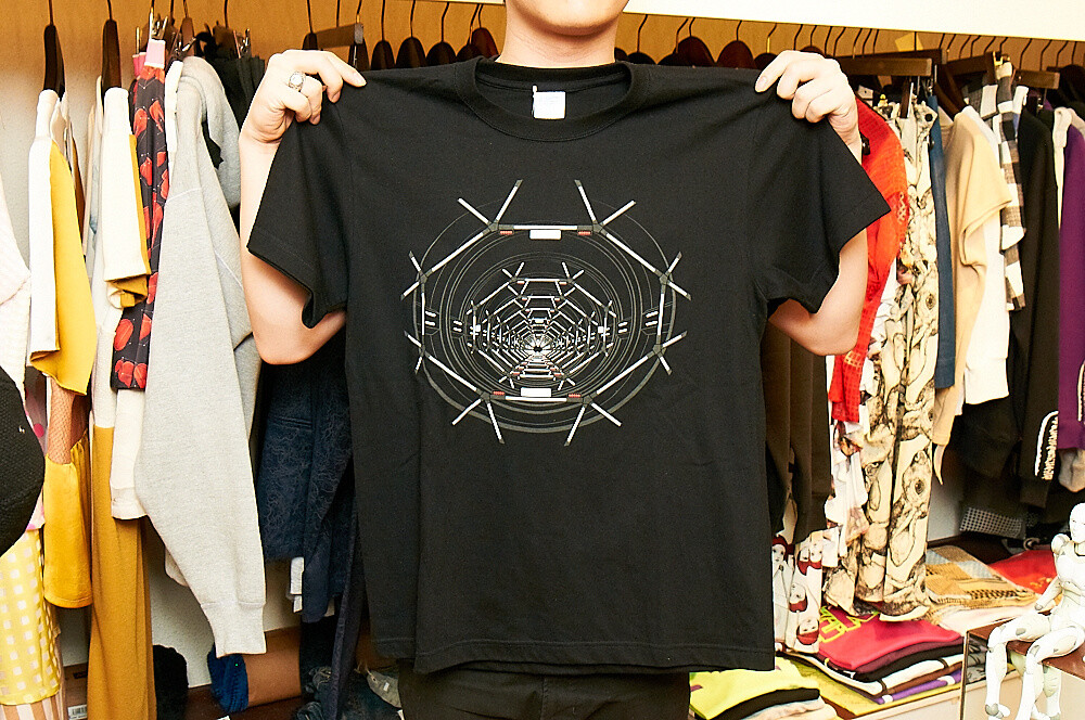 Aiming for High Dimension Anime/Manga Design: MHz Presents the Worlds of *Knights of Sidonia* and *Dorohedoro* in Clothing 10