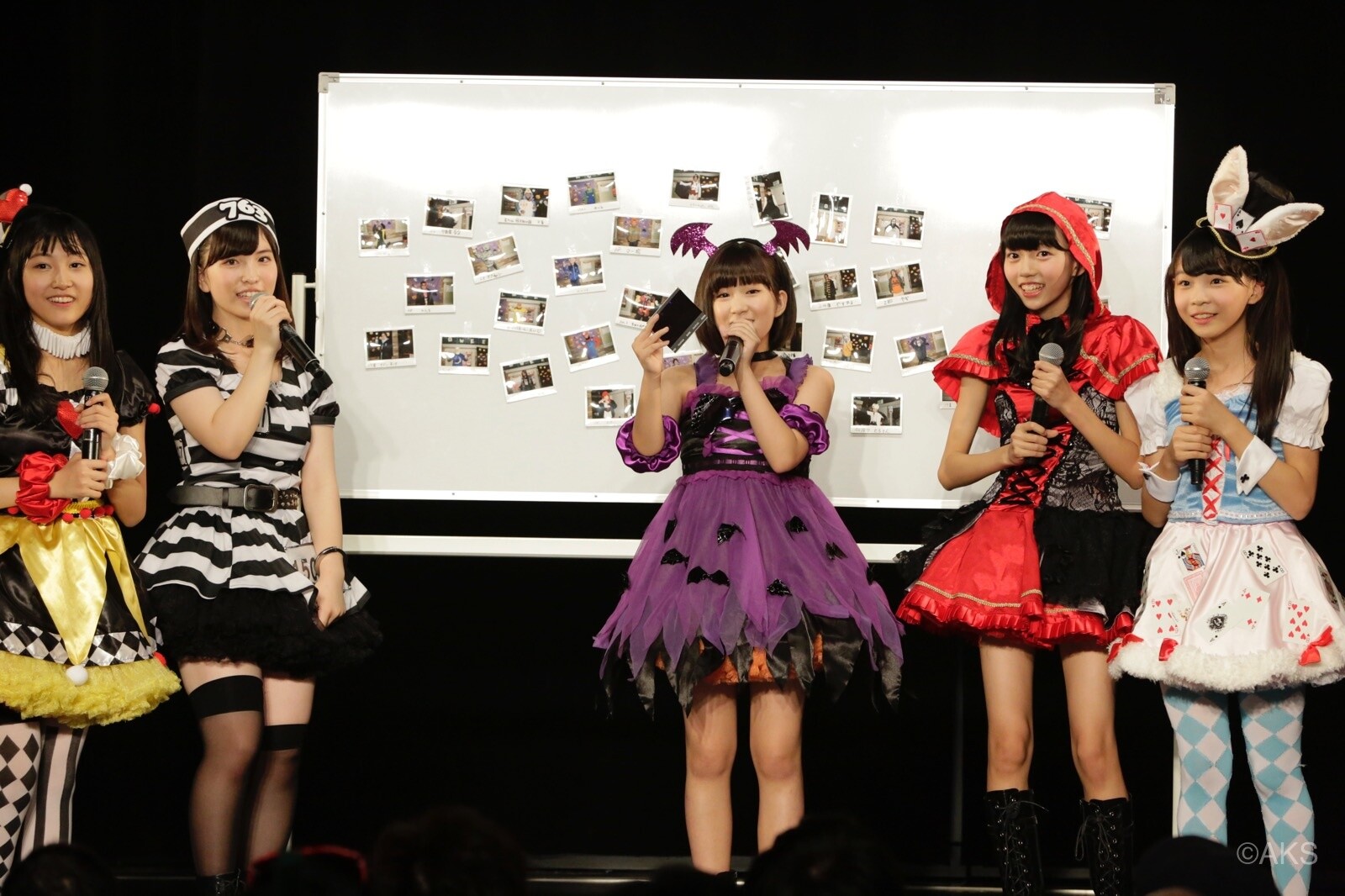 A Carnival Happens Once in a Year! AKB48,SKE48, and HKT48 Halloween Event Report 23