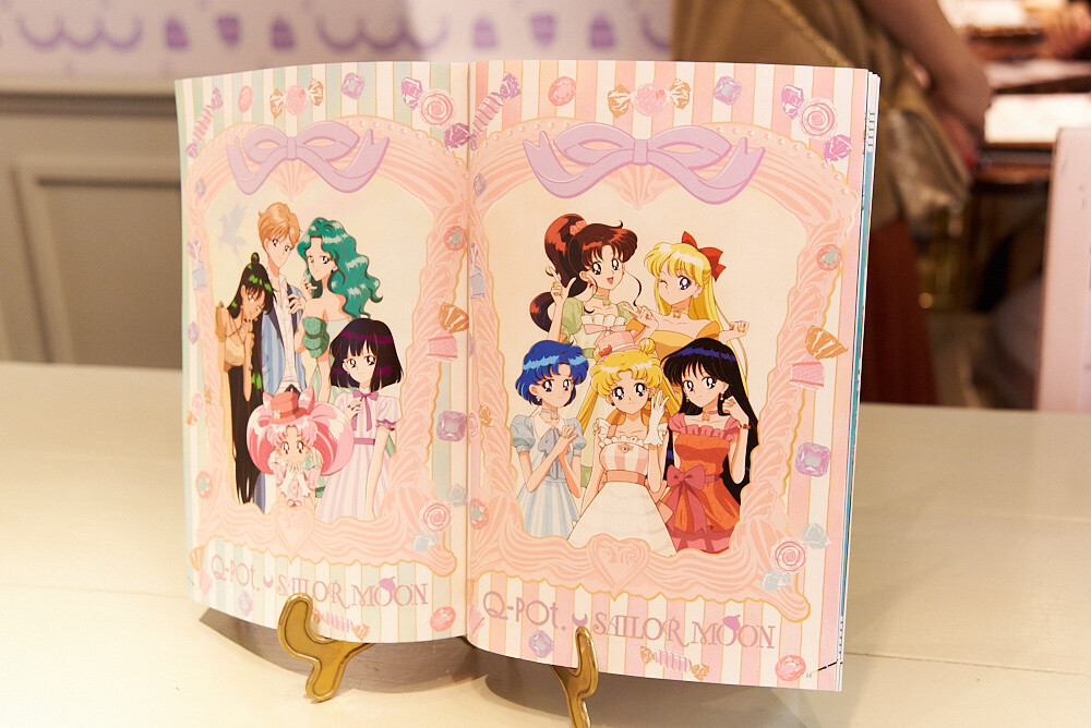 Spend A Day With Pretty Guardians at Incredible Q-pot CAFE. x Sailor Moon Collab! 8