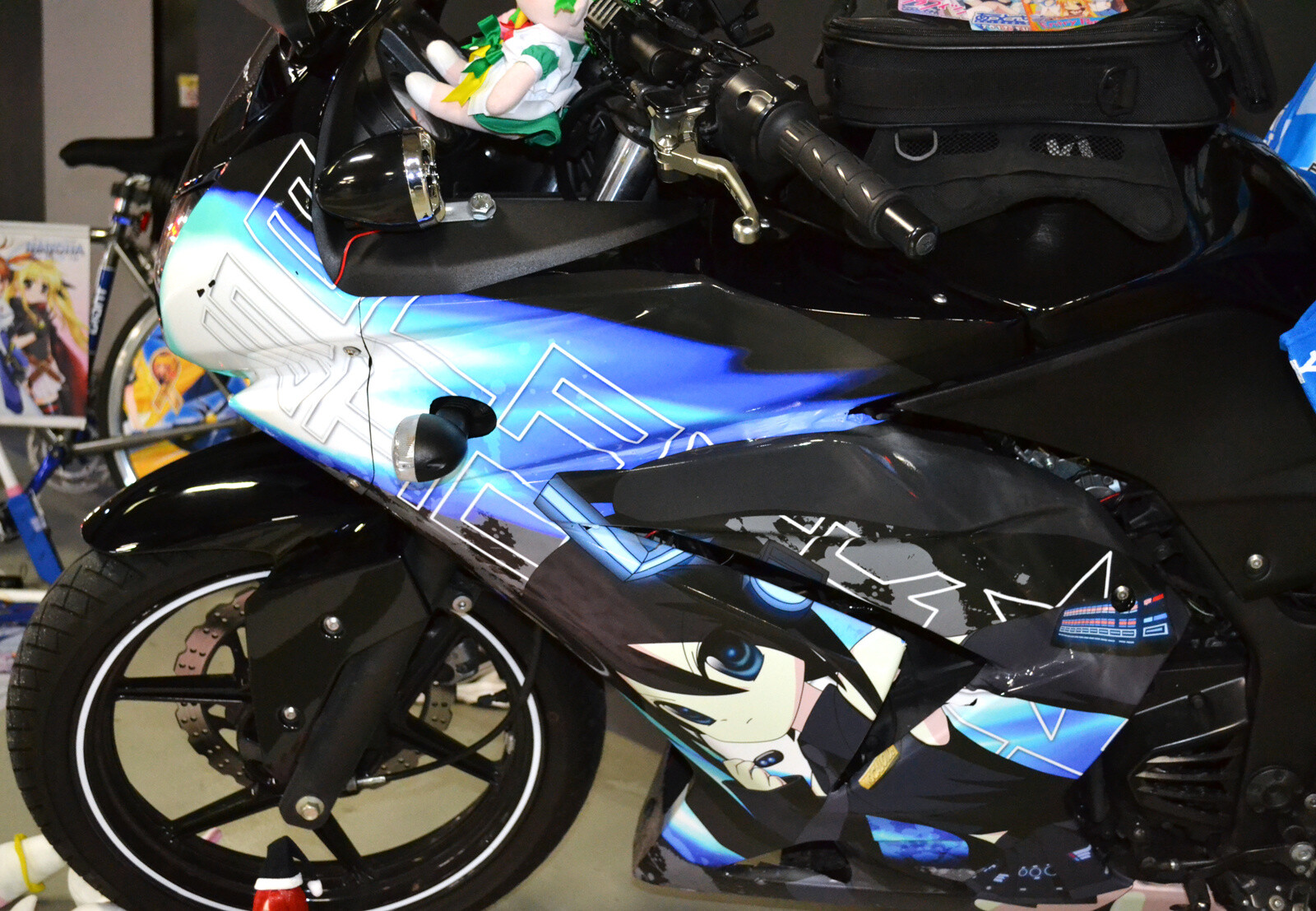 Even Santa Would Be Surprised! Itasha Gather for the Christmas Itasha Festa! (Part 2 of 2) 2