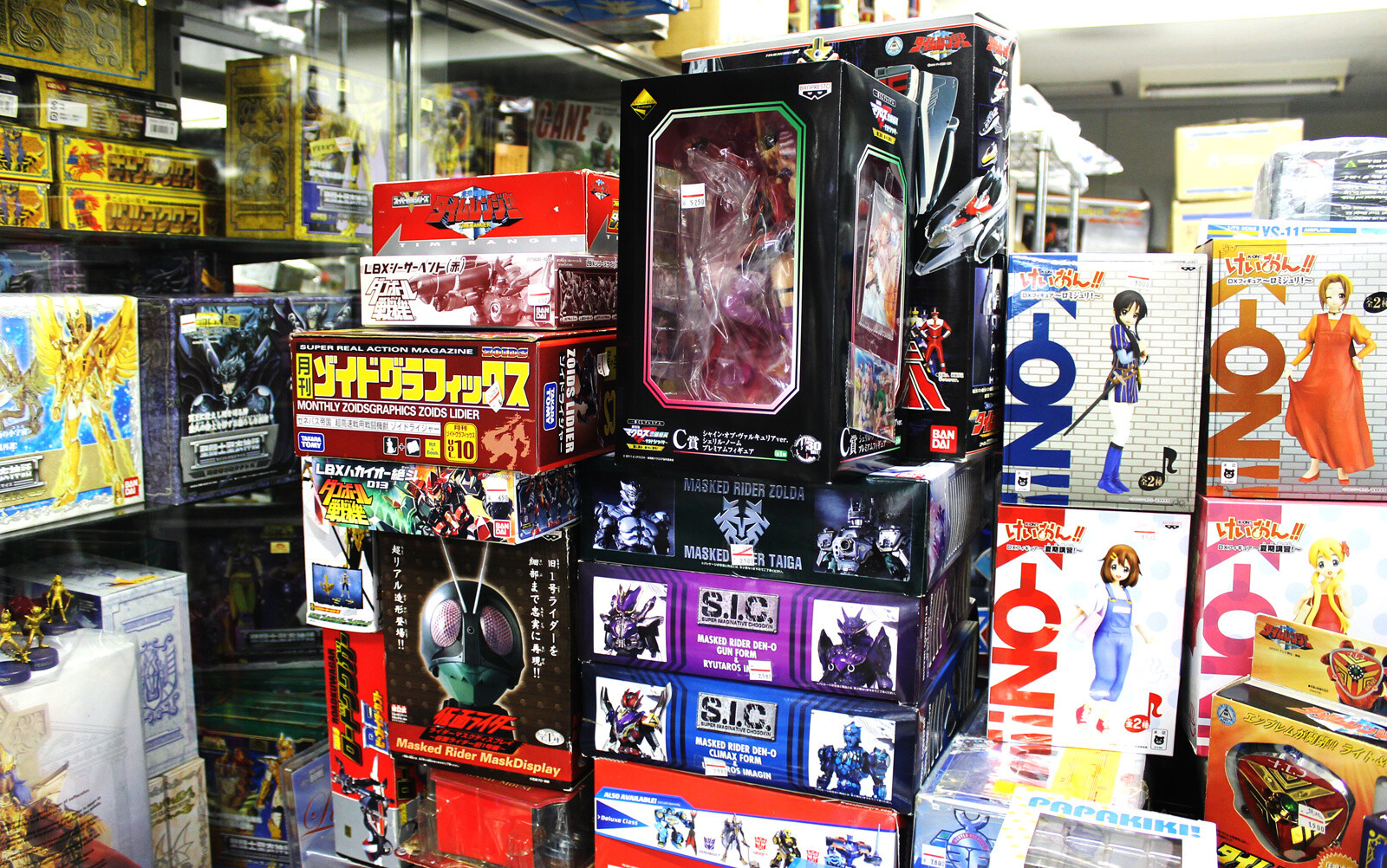 SHOP TOYS GOLDENAGE: Akihabara’s Retro Toy Specialty Shop 6