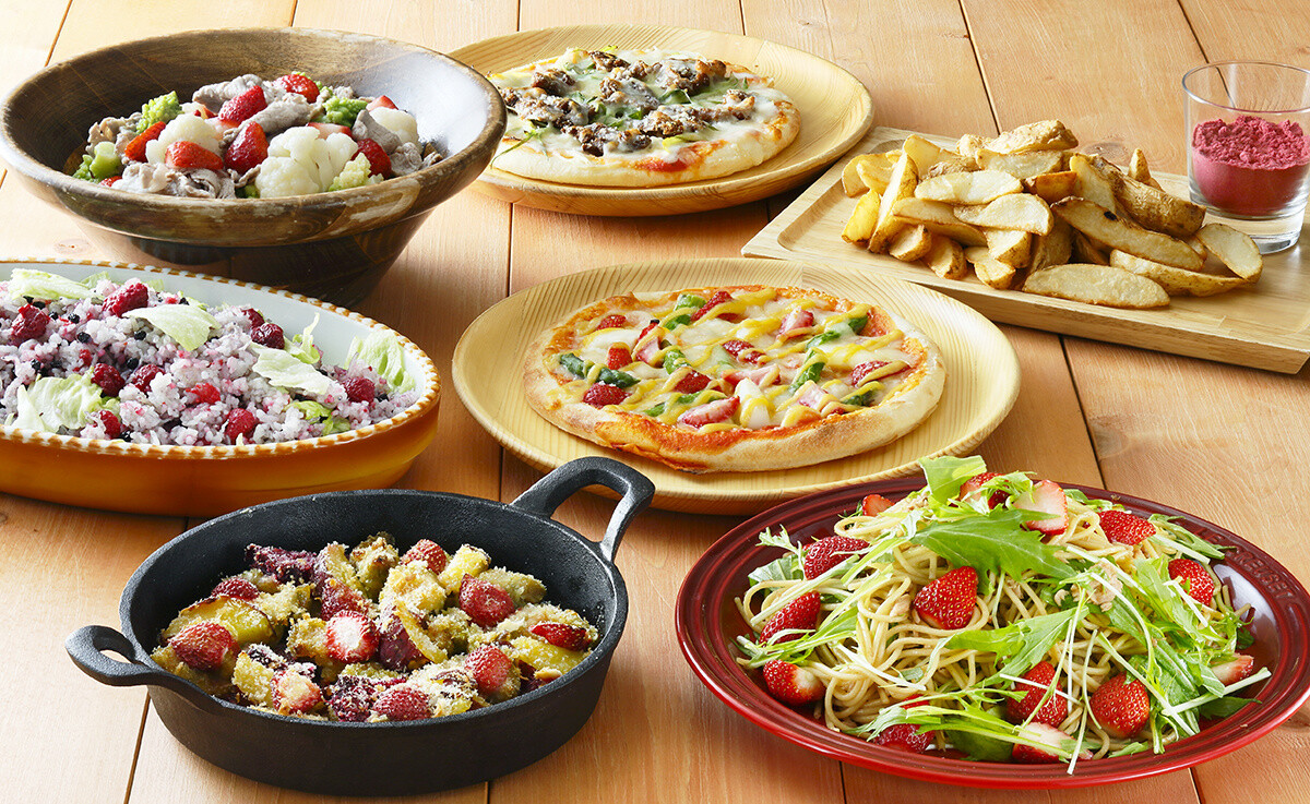 Enjoy 20 Berry Desserts at the My Favorite Berry Sweets Buffet 2017! 5