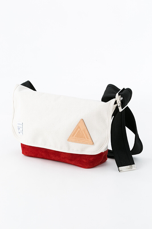 This Kuroko's Basketball Bag Will Show Your Love for Your Favorite High School Team! 1