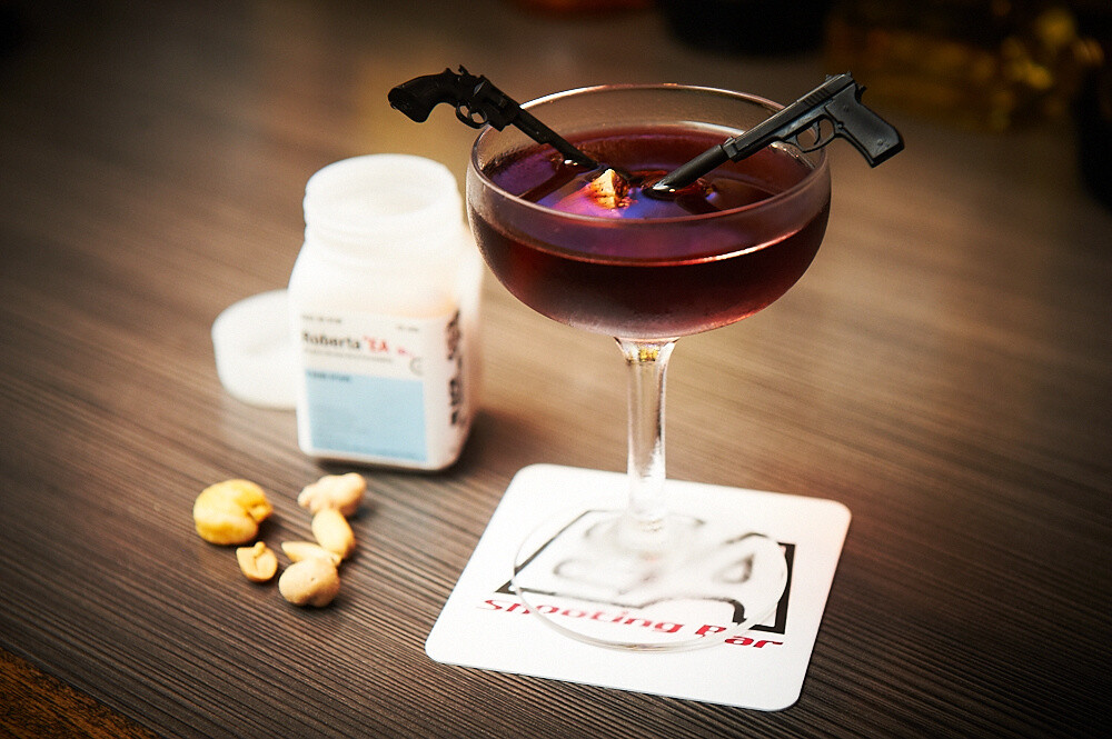 Commemorating the Release of the Newest Volume - Experience the World of *Black Lagoon* Through a Collaboration with Shooting Bar EA 25