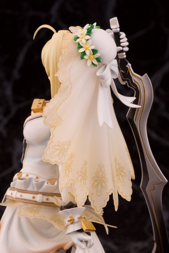 saber bride figure