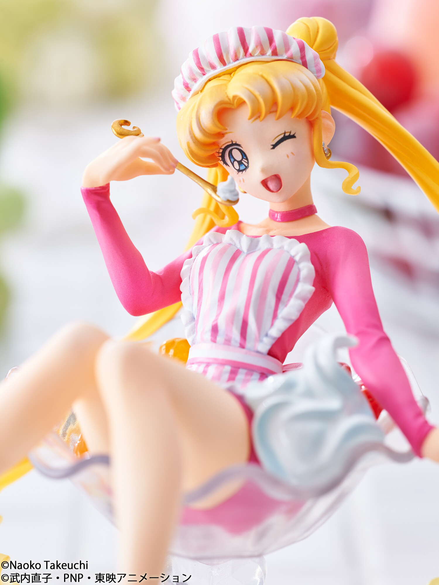 Sailor Moon’s Usagi Tsukino Is a Cute Nakayosi Waitress in the First of a New Line of Figures! 6