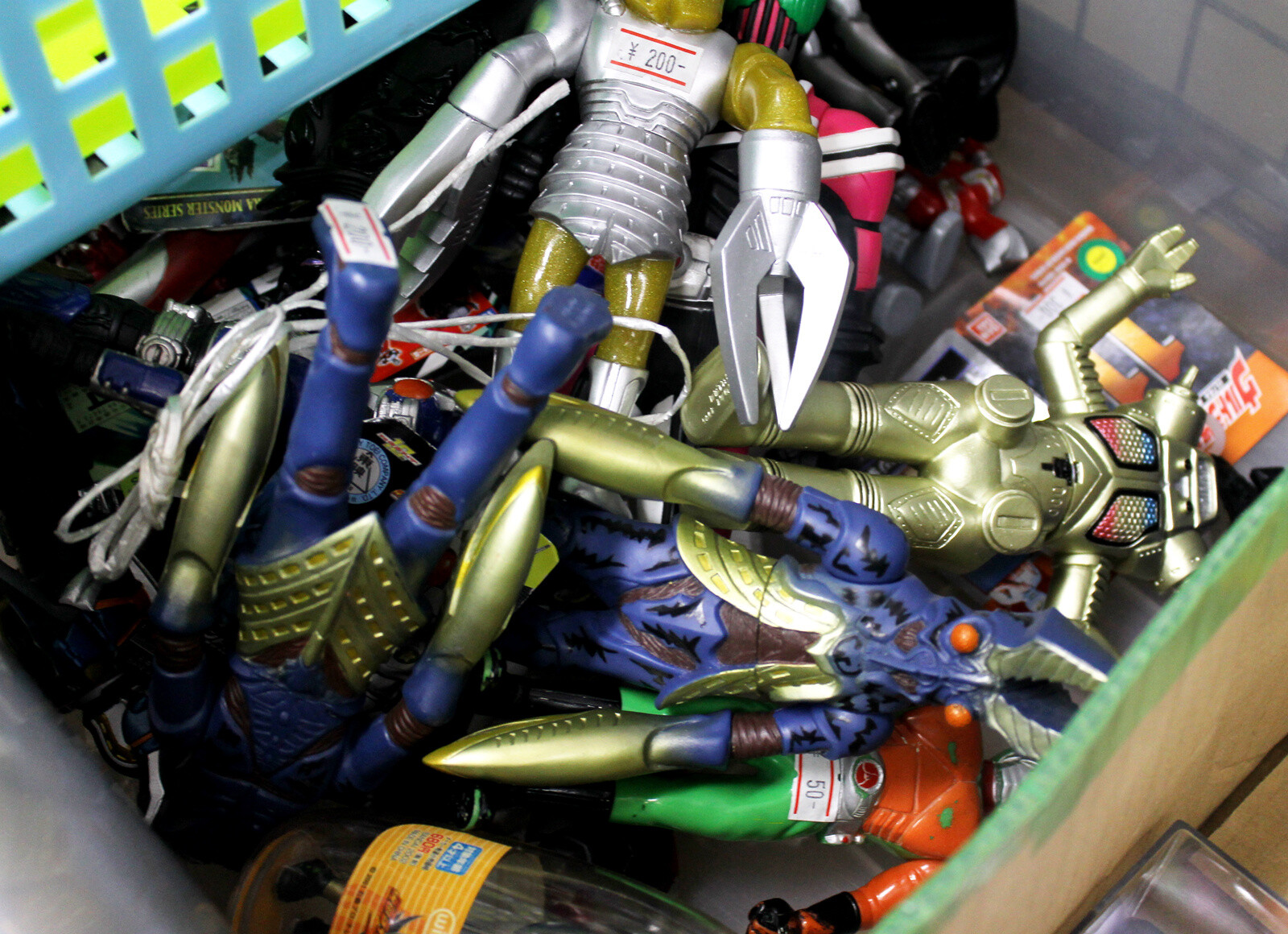 FIGURE R: One of Akihabara’s Largest Figure, Chogokin, and Doll Shops 12