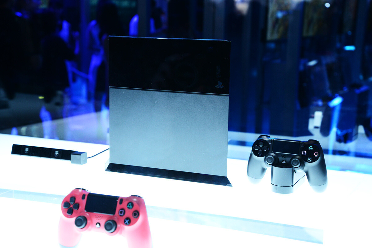 Tokyo Game Show 2013 Begins! One After Another, Gamers Become Glued to the Screens! 23