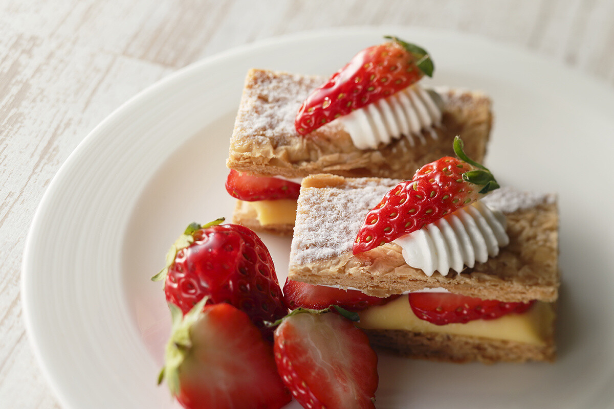 Limited Period Spring Chocolate×Berry Buffet Opens in Tokyo Tower Hotel! 0