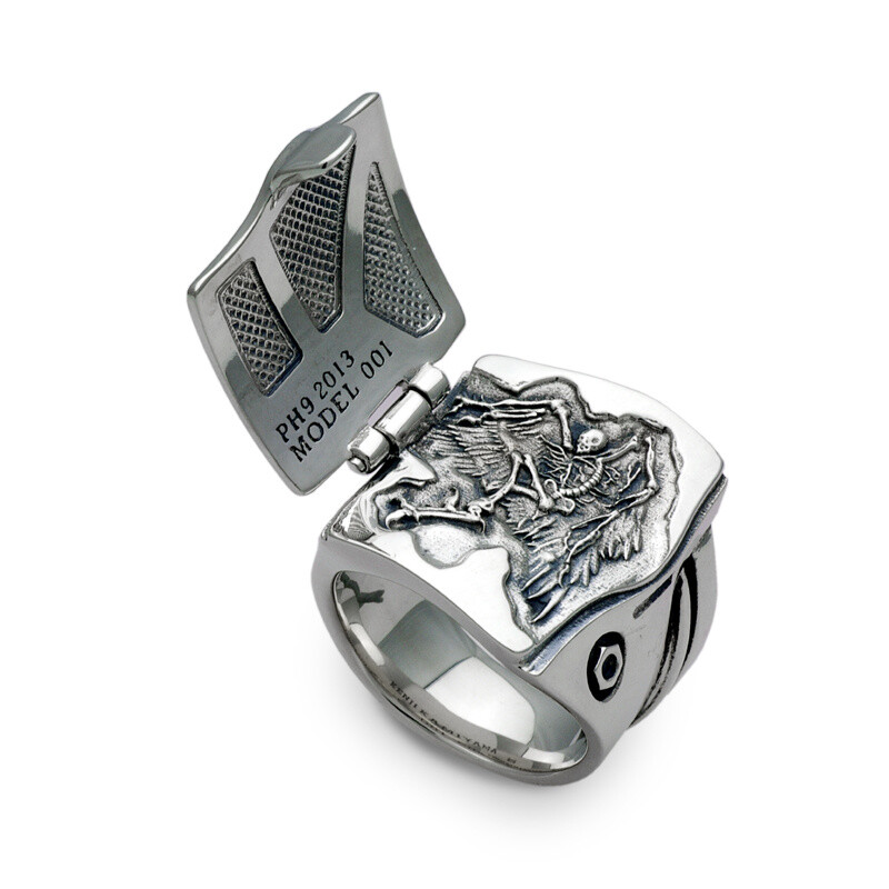 Fossil of the Angel Square Ring 1