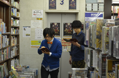 Voice Actor Duo You-Tak II Takes on the Real Escape Game “Escape from the Bookstore Labyrinth” 1