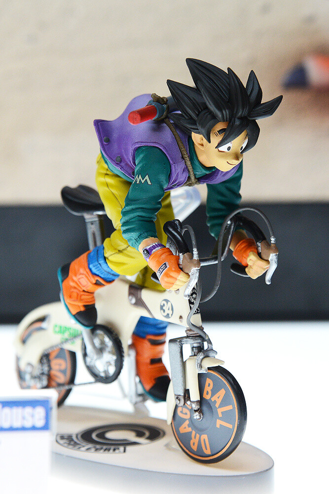 Looking Back at WonFes 2015 [Winter]! Part 1: Photo Collection of Cool & Comical Creations! 77