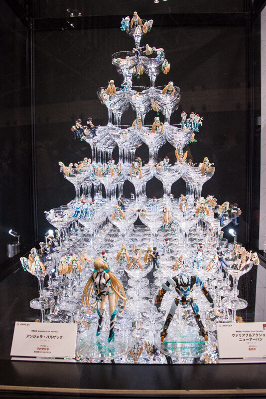 WonFes Wows with Lineup of Myriad Life-Size Figures! 9