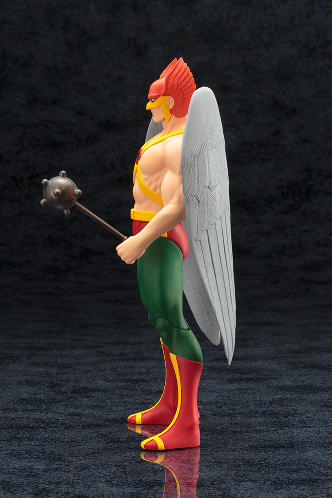 DC's Hawkman Will Be Swooping Full Force into Hobby Maker's ArtFX+ Super Powers Classics Come November 2016! 2