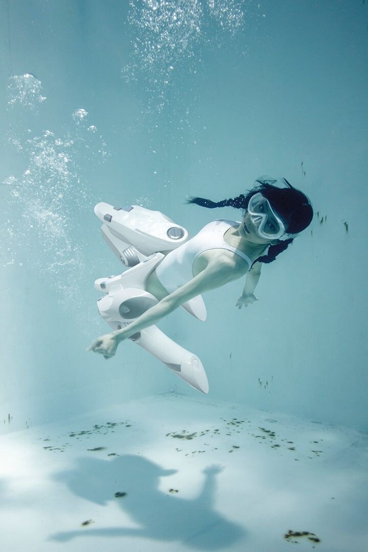 Underwater Mecha Knee Socks! *Suichu Niso Plus* - Book Combining Knee-High Socks + Girls Underwater to Release 7