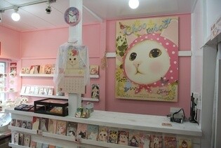 Halloween-Themed Cafe Collabation Featuring Kitty Characters Dayan and Choo Choo Ends Oct. 31! 8