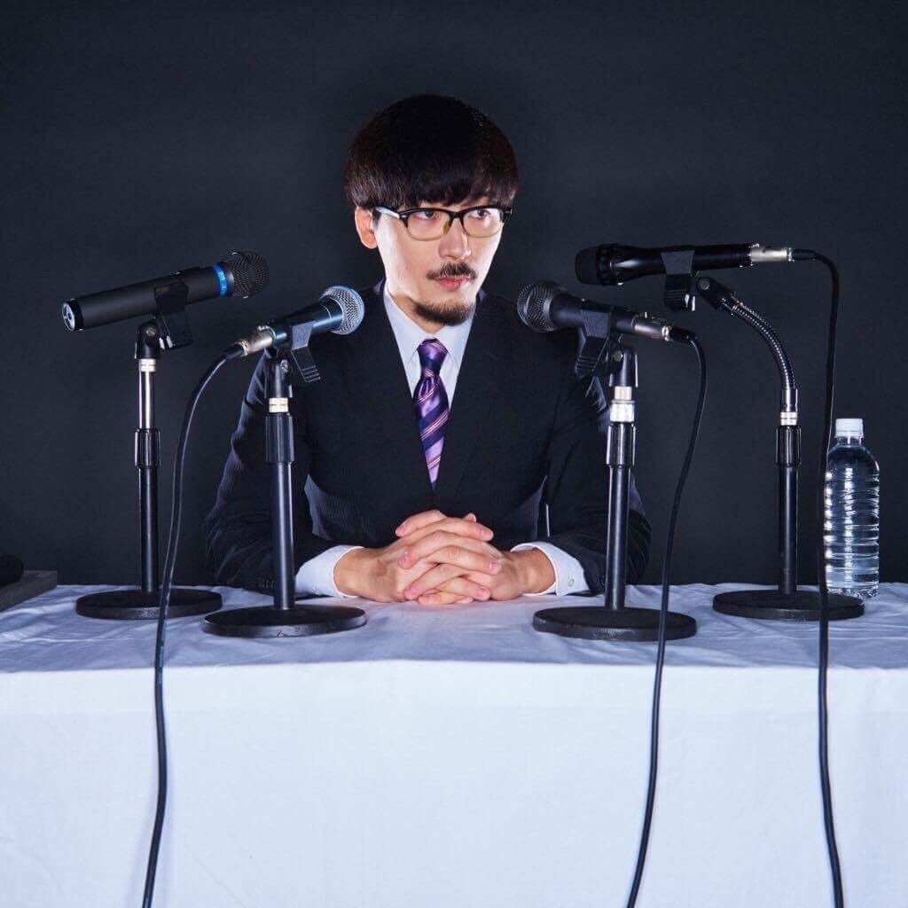 Pikachu and Mimikyu Face Off in Wild Rap Battle! 0