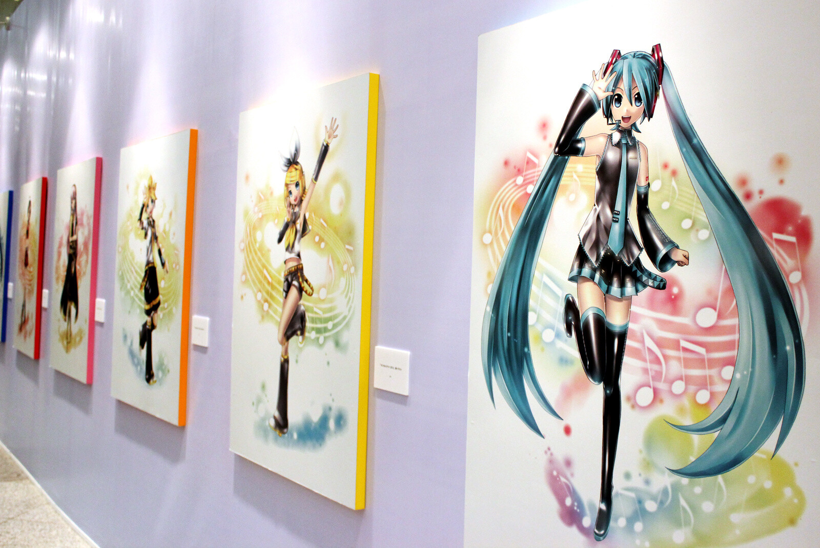Vocaloid members drawn by character designer KEI 3