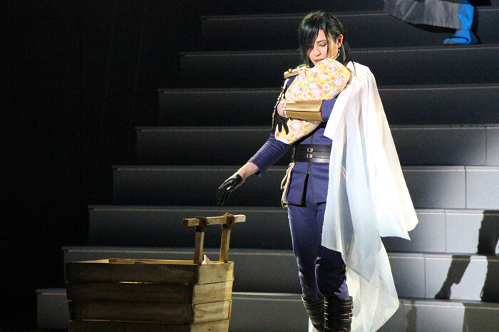 Touken Danshi Protect What’s Important to Them in New Musical “Mitohose no Komori Uta” 5