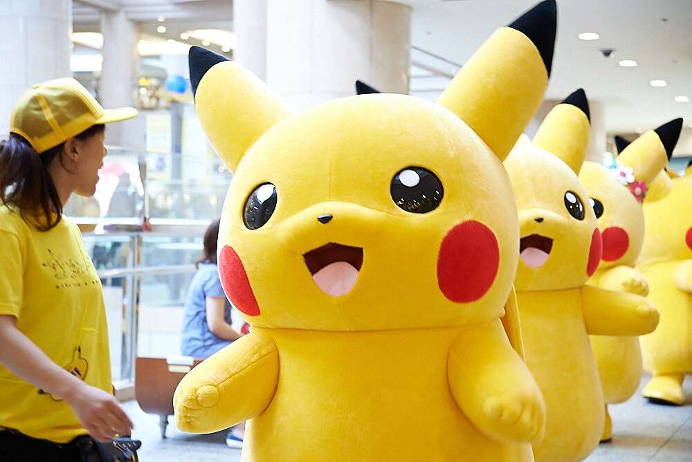 Just look at Pikachu’s lovely eyes! 3