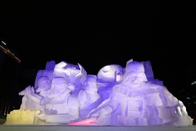 © 2015 Lucasfilm Ltd. & TM. All Rights Reserved. 2