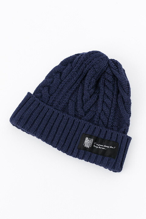 Stay Warm In Stylish Attack on Titan Survey Corps-Inspired Fall Gear! 8