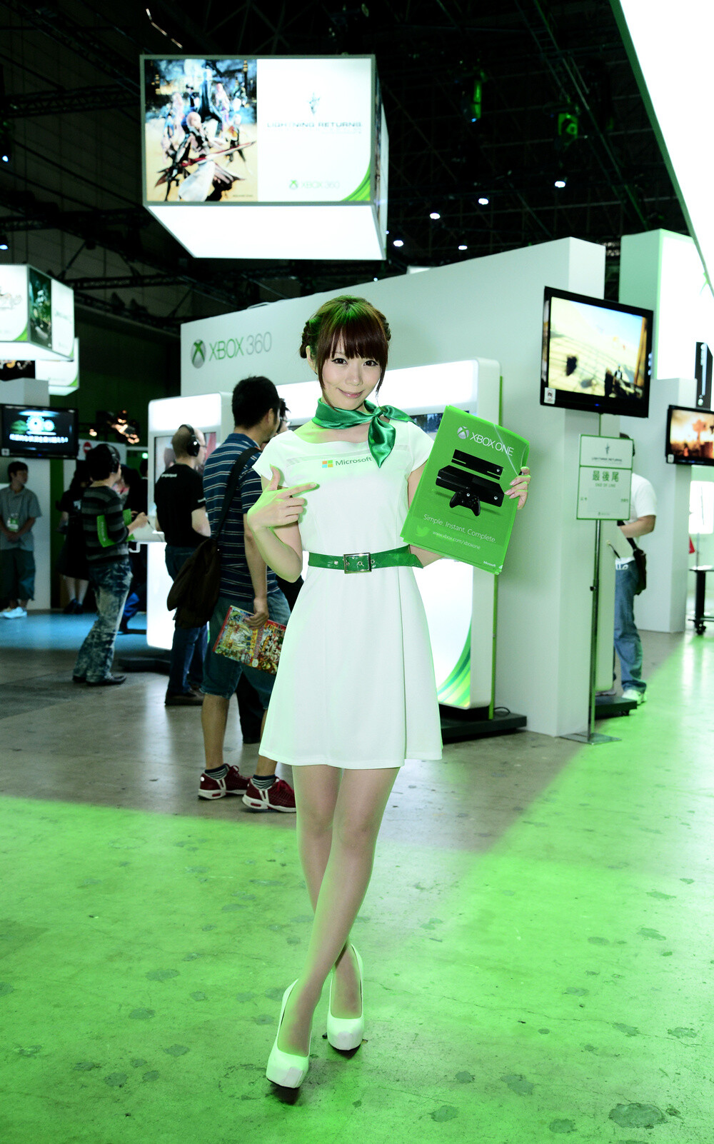 Cosplayers and Models: A Look Back at Tokyo Game Show 2013! 22