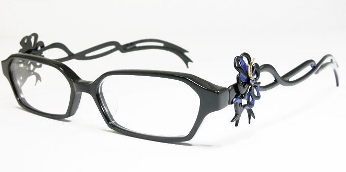 10 Glasses to Protect Your Eyes Otaku Style! 7