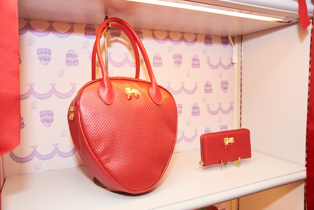 Q-pot. Marks 15th Anniversary with Mouth-watering Strawberry Pieces [Photo Report] 1