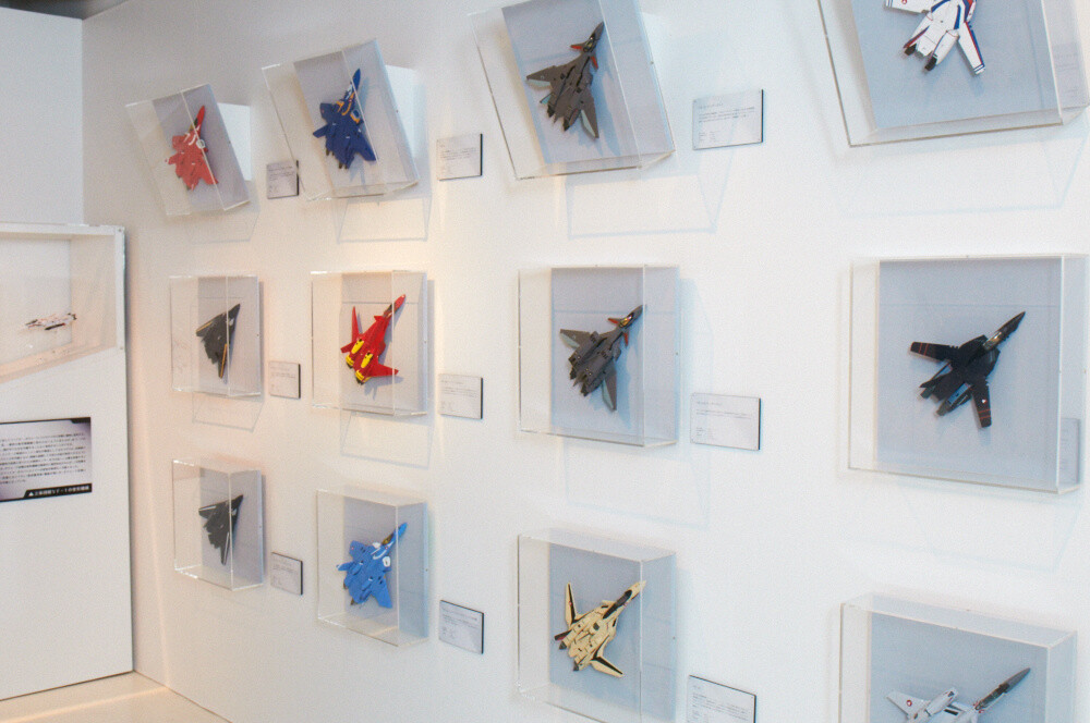 Huge ‘Macross’ Event Shibuyakku Deculture Starts in Shibuya 37