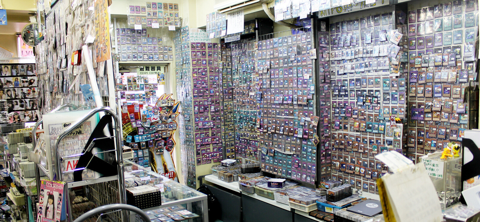 CHERUMO: A Trading Card Shop in Akihabara that Sells Pokémon, Yu-Gi-Oh, and More 10