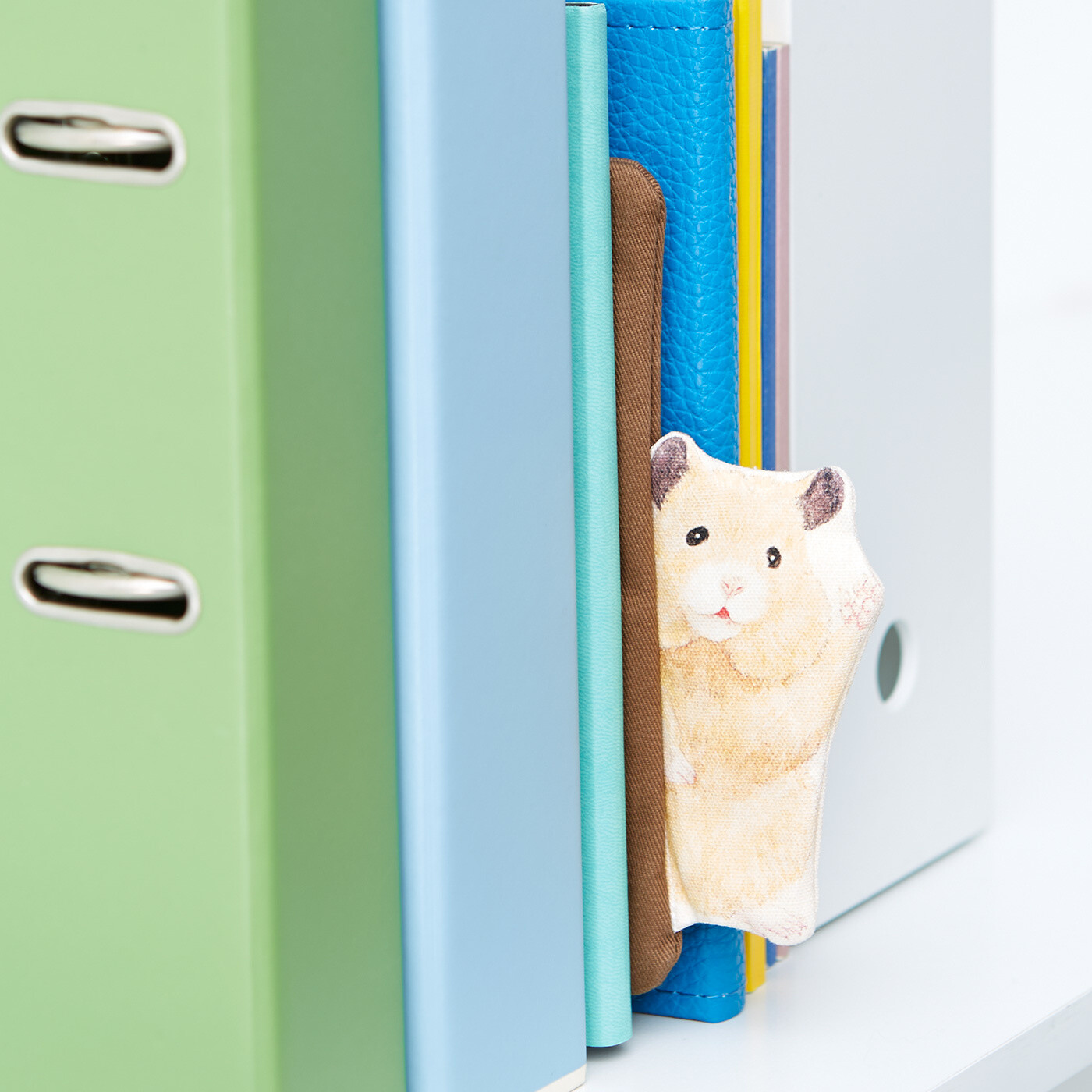 Cute Hamsters to Peek Out from Behind Your Diary or Notebook! 7