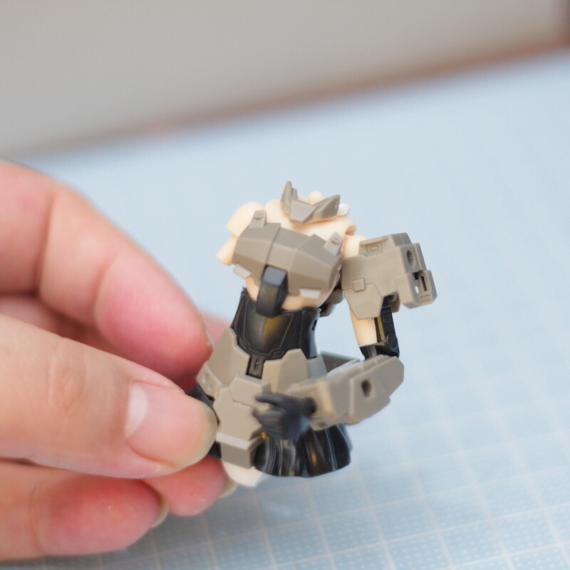 I Had a Go Putting Together and Playing Around with Frame Arms Girl Gourai! 5