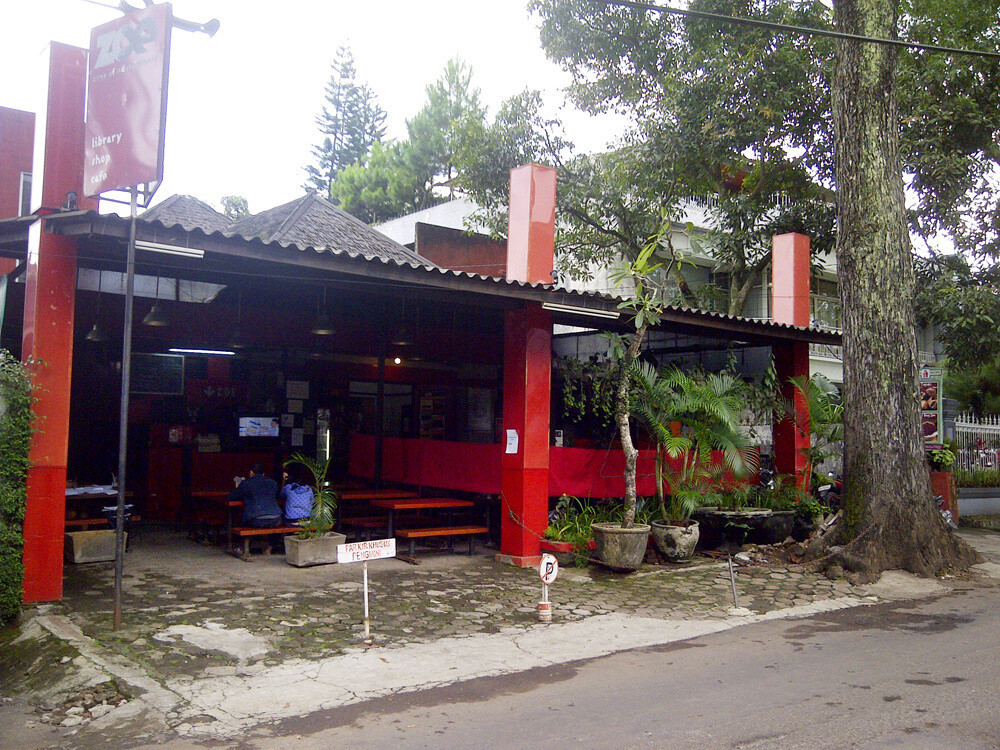 Otaku Life Around the World: Bandung, Indonesia 25