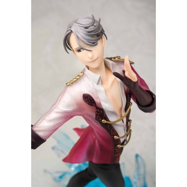 See Yuri!!! on Ice’s Victor Nikiforov Freestyle Skate in New Toys'works Figure! 2
