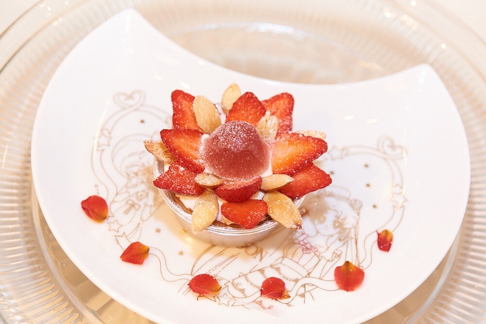 Spend A Day With Pretty Guardians at Incredible Q-pot CAFE. x Sailor Moon Collab! 30