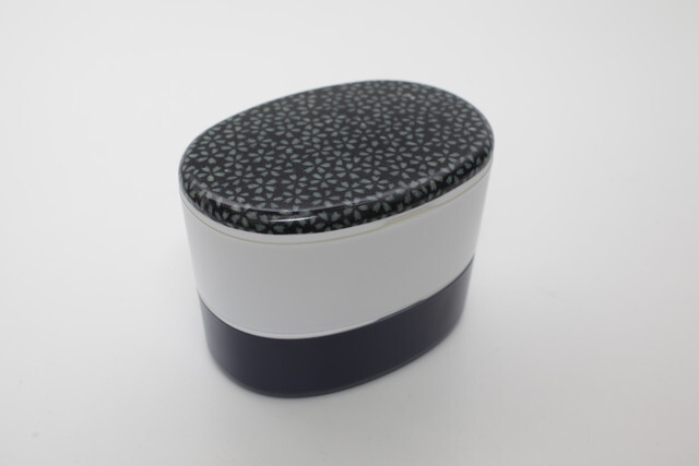 Feast With Gorgeous Bento Boxes Showcasing Traditional Japanese Techniques! 8