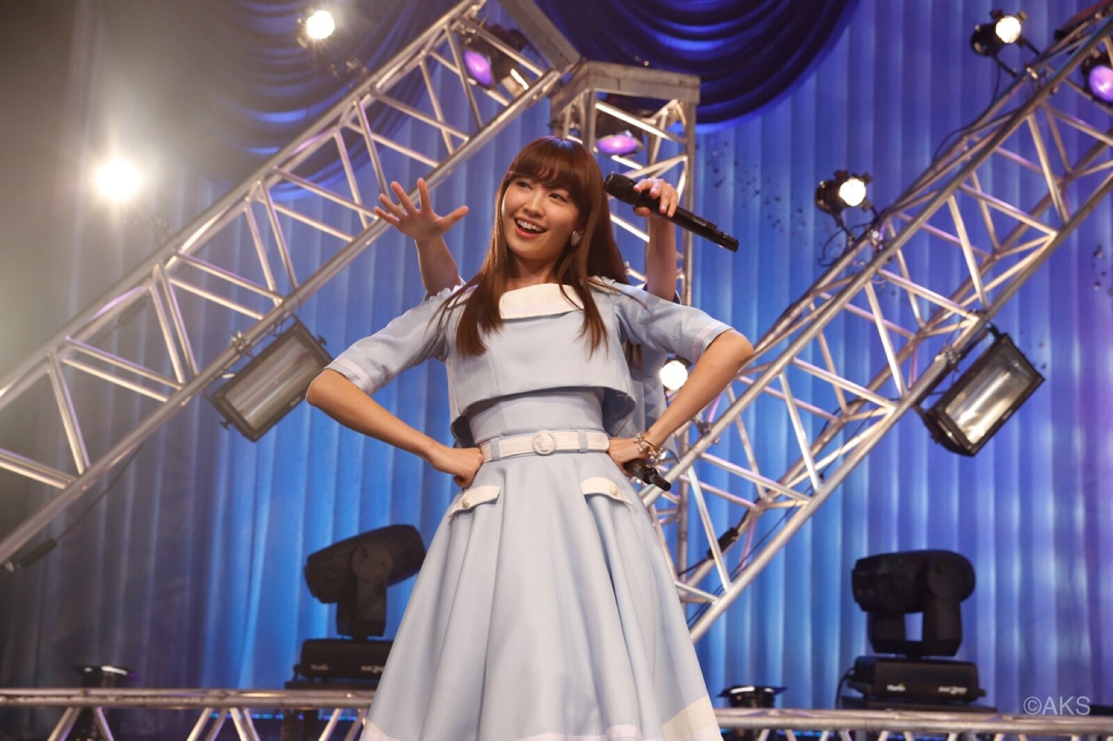 AKB48′s Haruna Kojima Makes Surprise Appearance at Nogizaka46 Concert to Debut “Kojizaka 46” Song! 9