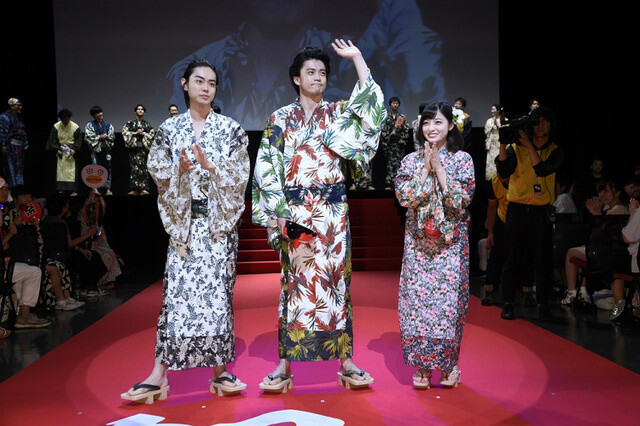 Gintama Live-Action Cast Appear at Epic Premiere Event With 1,500 Fans in Attendance! 2