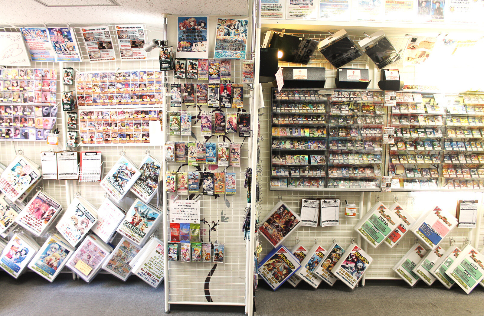 CARDSHOP FIREBALL: A One-Stop Trading Card Shop in Akihabara 19