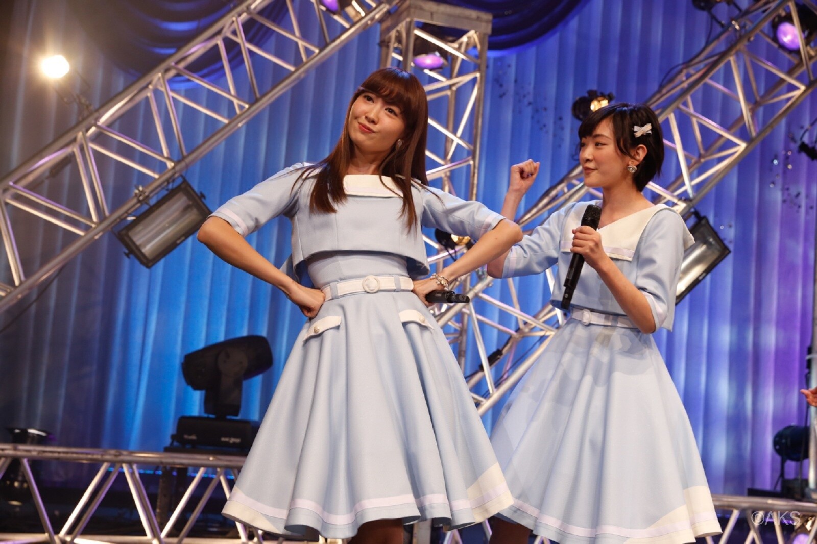 AKB48′s Haruna Kojima Makes Surprise Appearance at Nogizaka46 Concert to Debut “Kojizaka 46” Song! 5