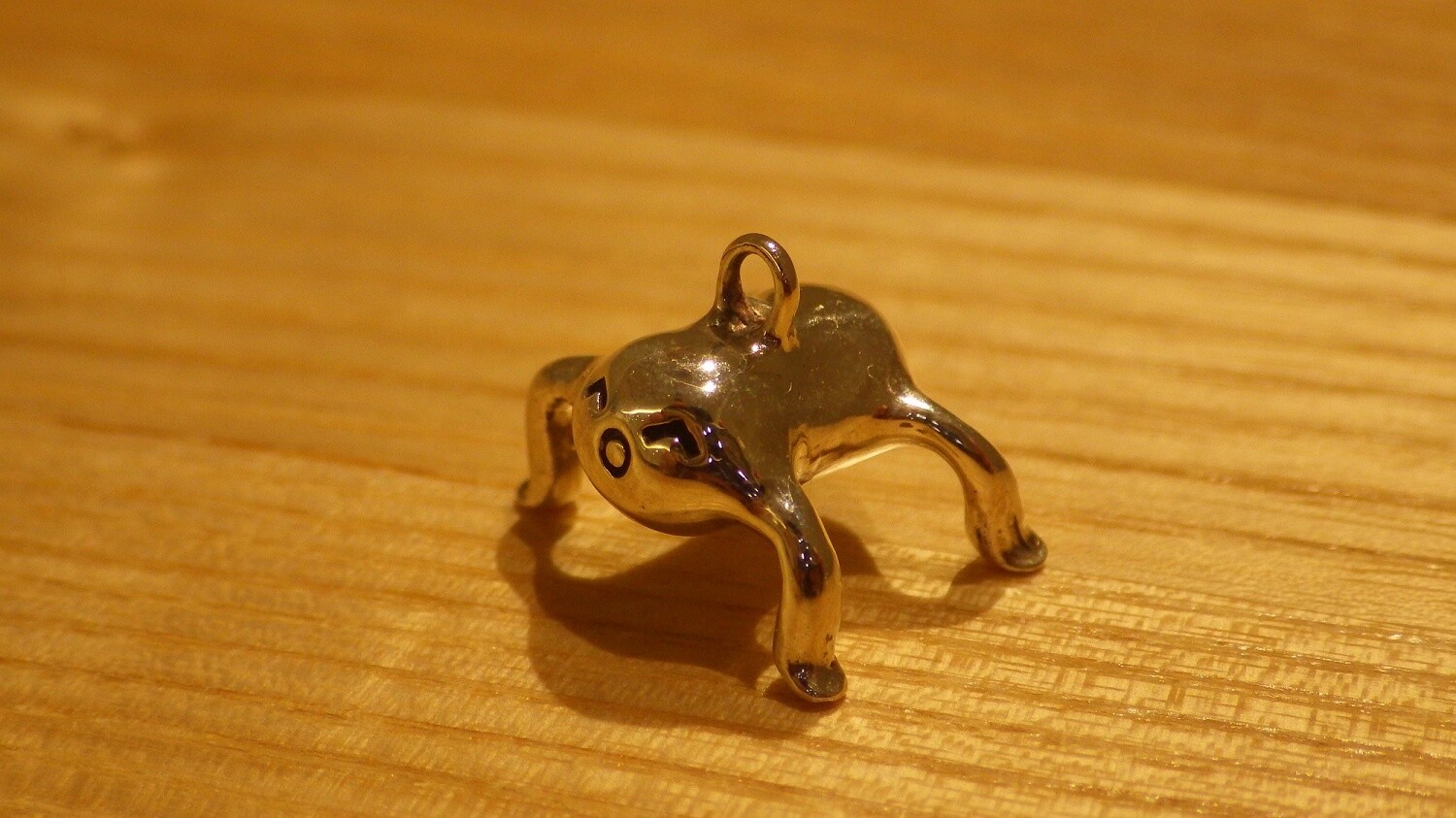 Fujoshi ┌(┌^o^)┐ホモォ… Metal Accessories that Seem to Have Been Made for Technical Research Purposes Burst onto the Scene! 1