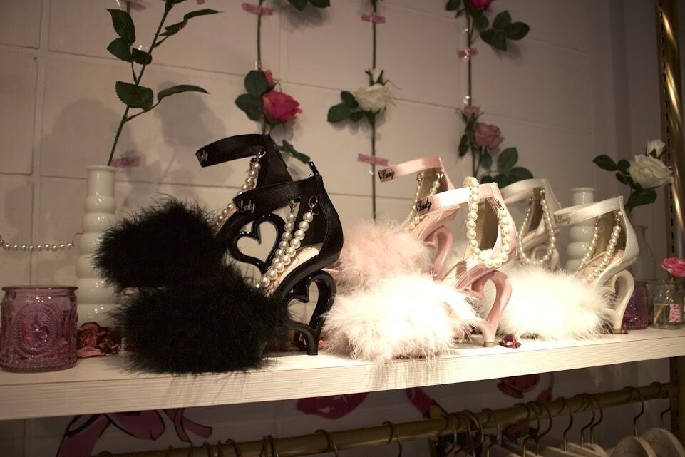 Swankiss 2016: Gothic & Lolita Meets Vintage European Romance 3